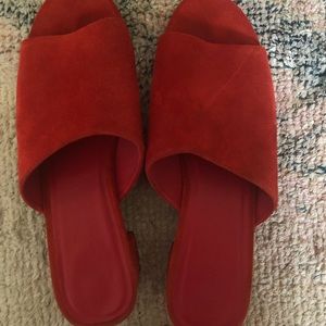 Urban Outfitters slip on sandals SIZE 10